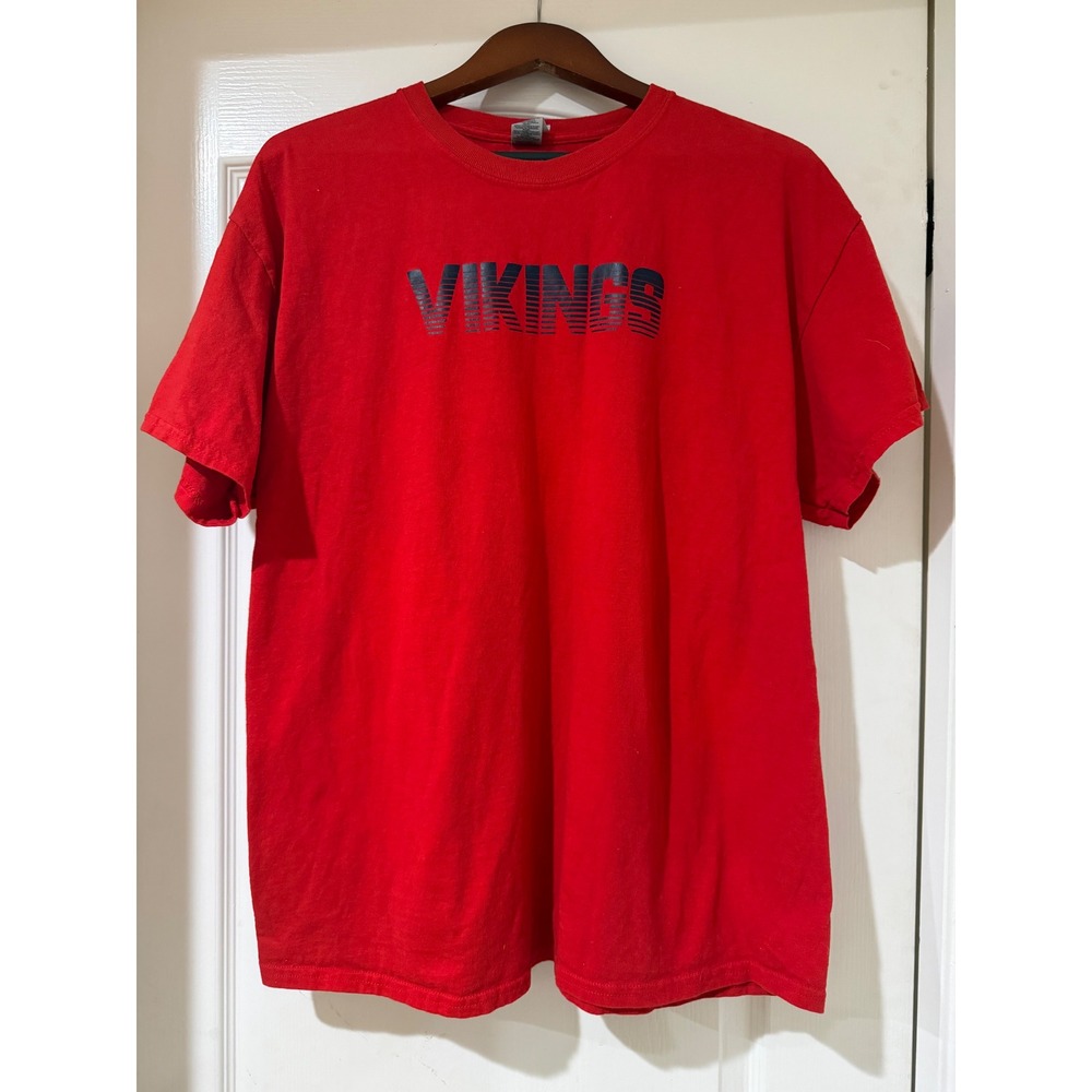 Gildan Heavy Cotton Vikings Graphic T-Shirt Mens XL Red Short Sleeve Crewneck
